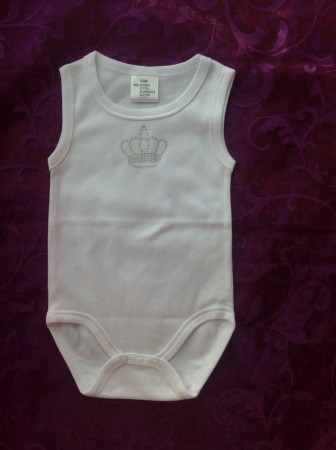 Rompertje met kroon. € 2,95
